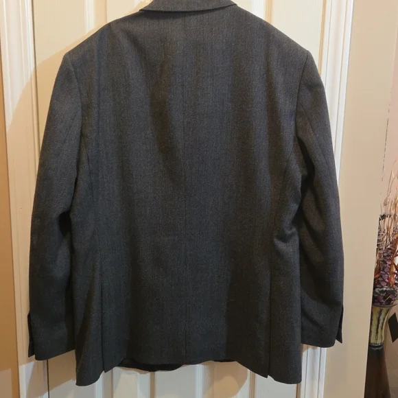 Stafford Mens Blazer Sport Coat 48R Herringbone Merino Wool Gray - Picture 3 of 10